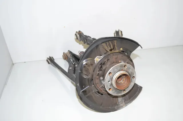 Rear Right Wheel Hub