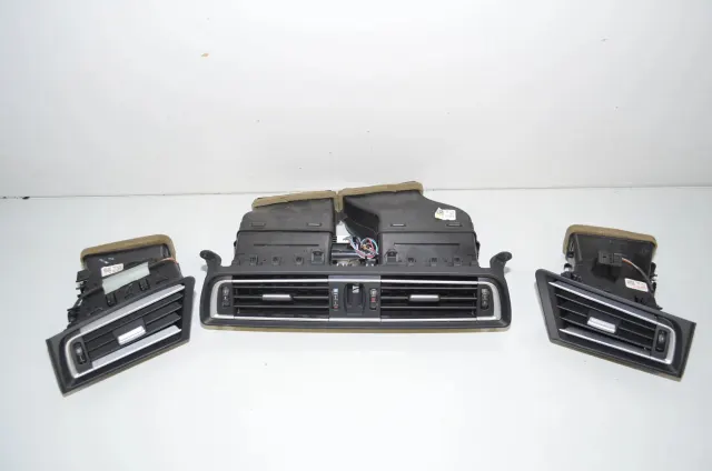 Dashboard Air Vents