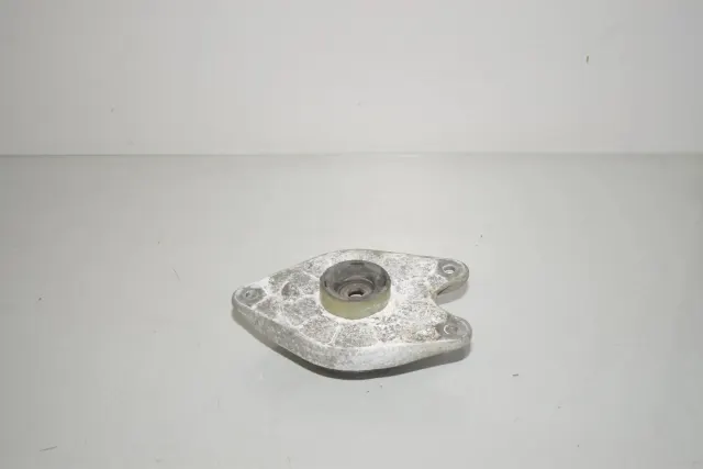 Front Right Shock Absorber Bracket