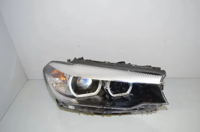 Front Right Headlight