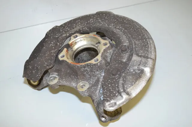 Rear Right Wheel Hub