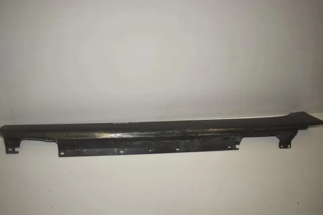 Left Side Plastic Sideskirt Cover