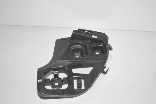 Rear Right Bumper Bracket