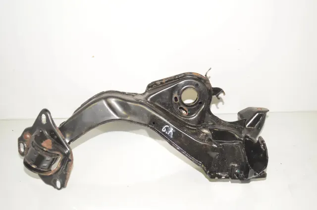 Rear Left Wheel Hub Spindle
