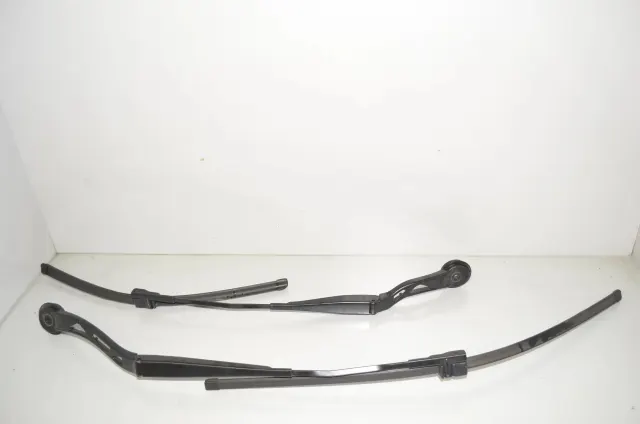 Front Wiper Arms