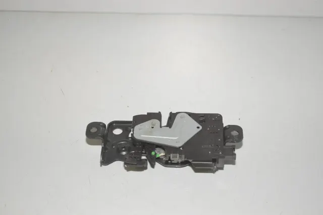 Tailgate Boot Lock