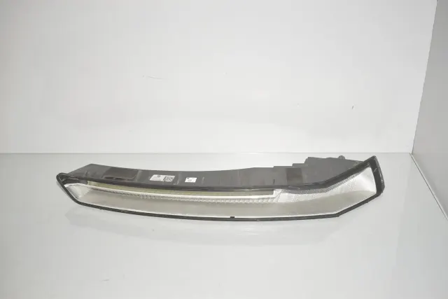 Right Side Tailgate Tail Light