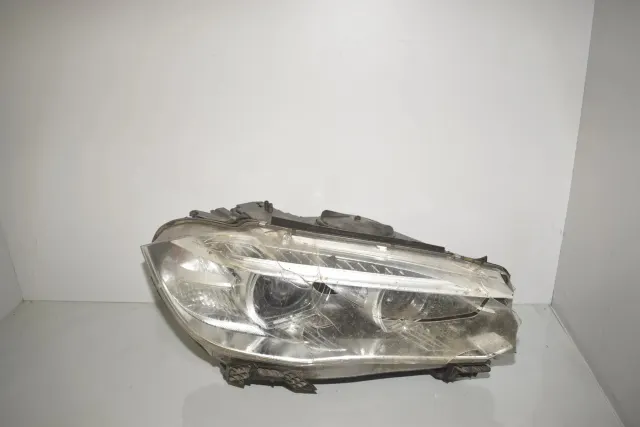 Front Right Headlight