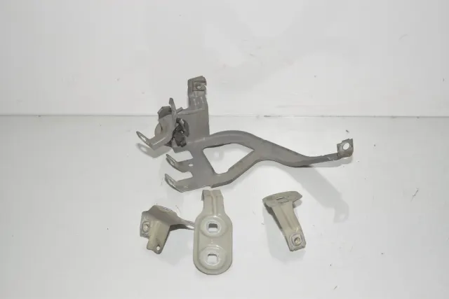 Front Left Fender Holder