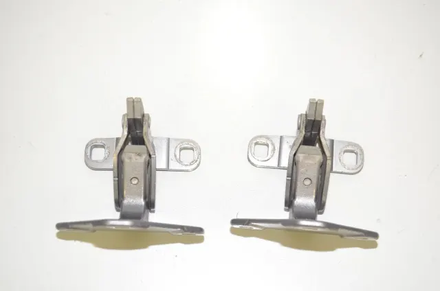Right Side Bootlid Hinge