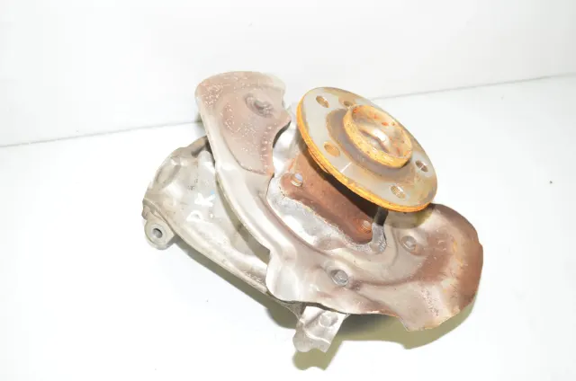 Front Left Wheel Hub