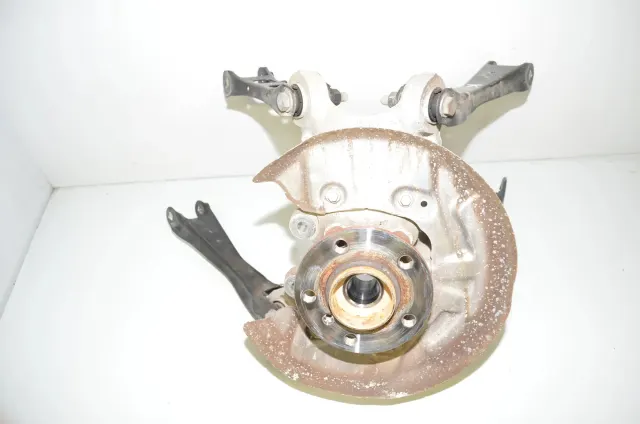 Rear Left Wheel Hub Spindle