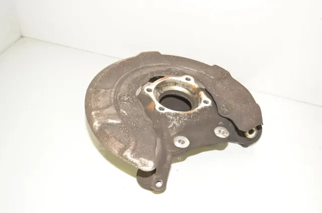 Rear Left Wheel Hub Spindle