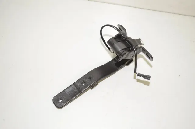 Left Side Bootlid Hinge