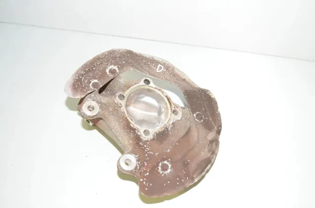 Front Right Wheel Hub