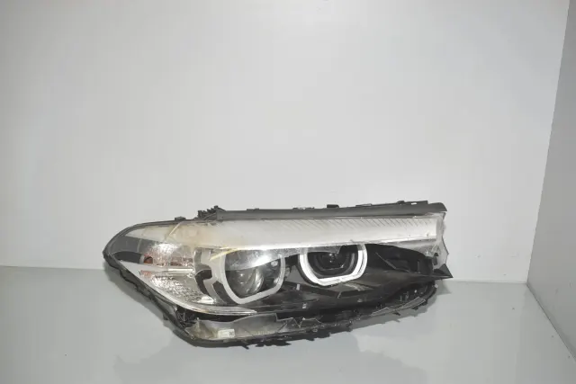 Front Right Headlight