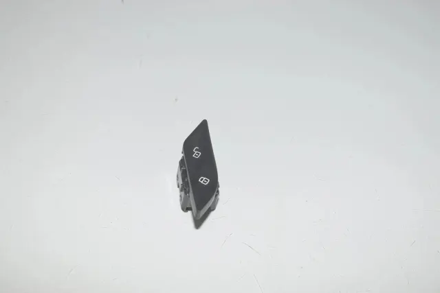 Door unlock/lock buttons