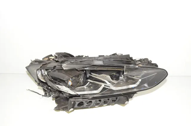 Front Right Headlight