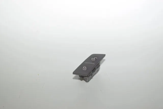 Door unlock/lock buttons