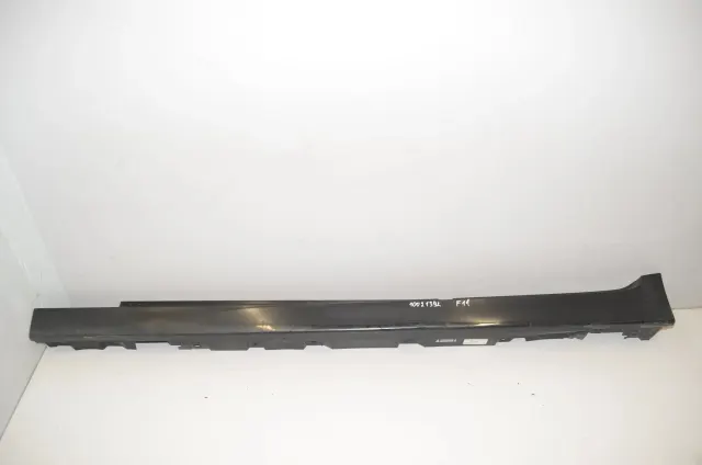 Left Side Plastic Sideskirt Cover