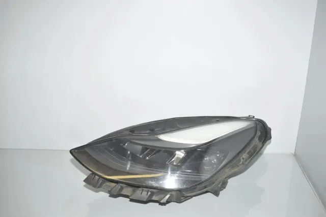 Front Left Headlight