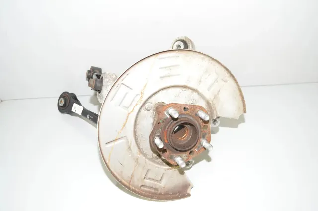 Rear Right Wheel Hub