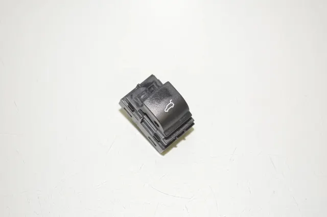 Tailgate Open Switch
