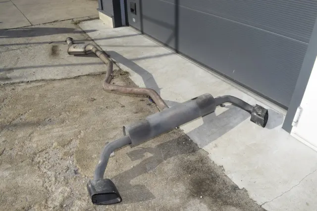 Exhaust
