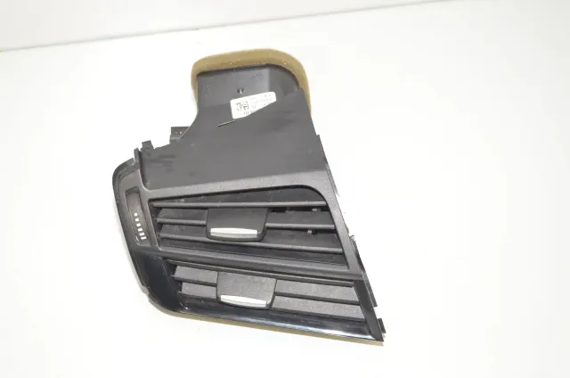 Dashboard Air Vents