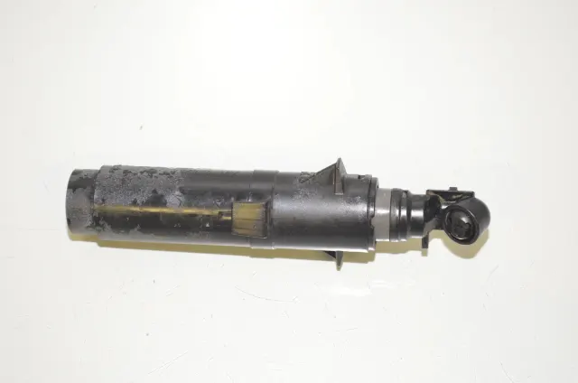 Right Headlight Washer Pump