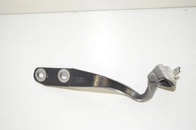 Right Side Bootlid Hinge