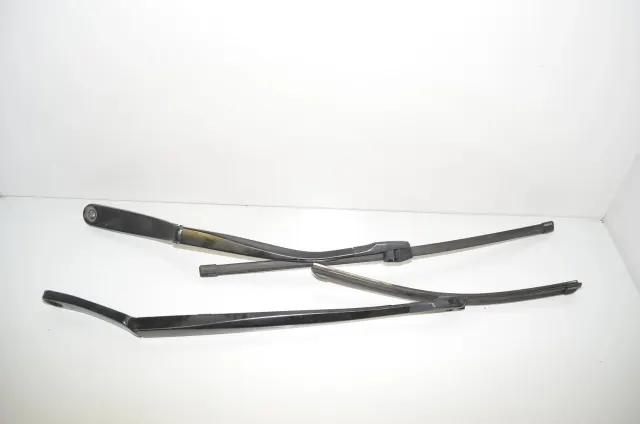 Front Wiper Arms