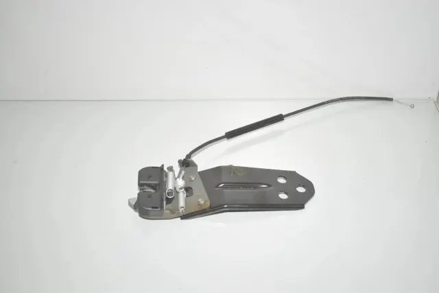 Rear Seat Backrest Lock