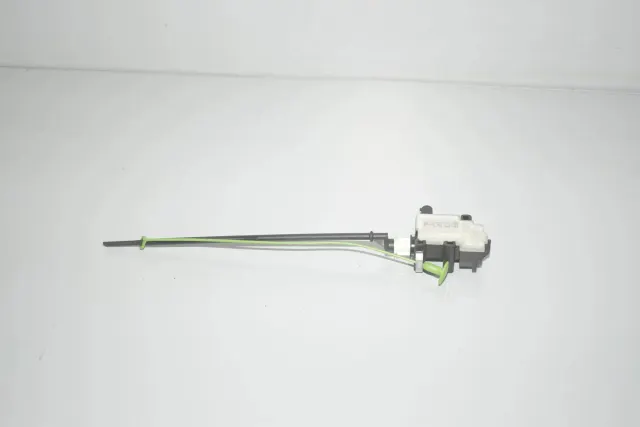 Fuel Tank Cover Lock