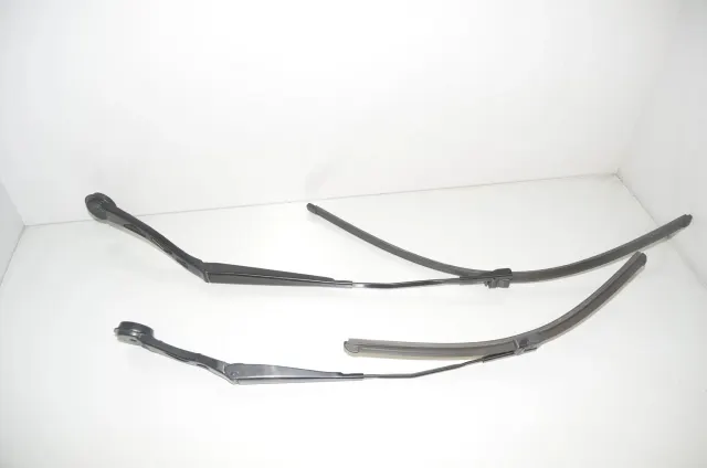 Front Wiper Arms