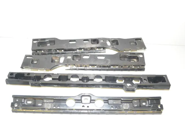 Sideskirt Bracket