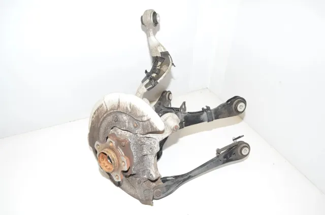Rear Right Wheel Hub