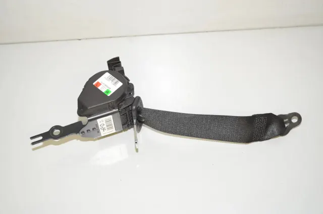 Rear Right Seatbelt