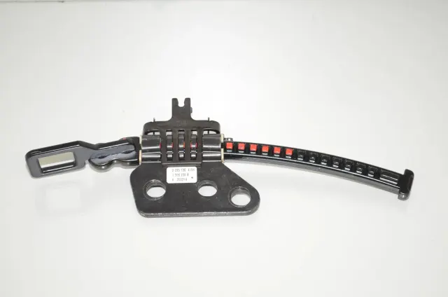 Rear Seat Backrest Lock