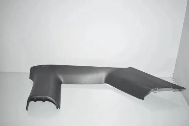 Right Side Pillar Trim