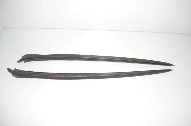 Windshield Right Vertical Trim