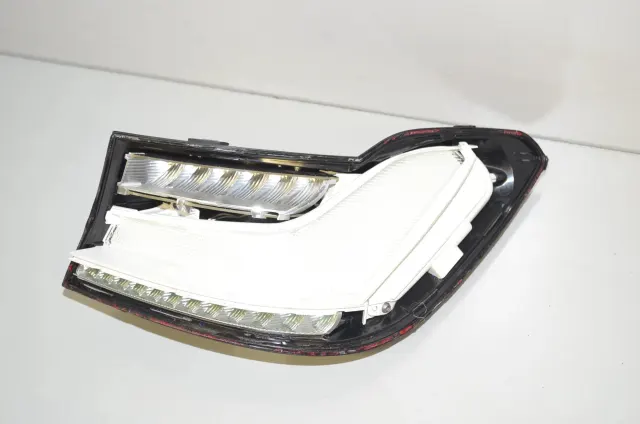 Rear Right Tail Light