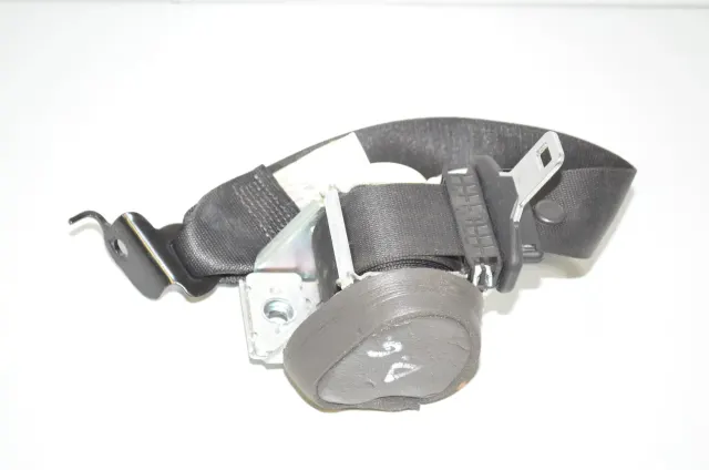 Rear Right Seatbelt