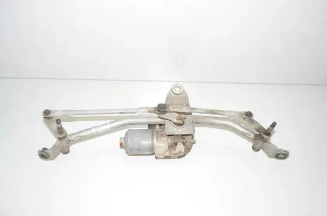 Front Windshield Wiper Mechanism