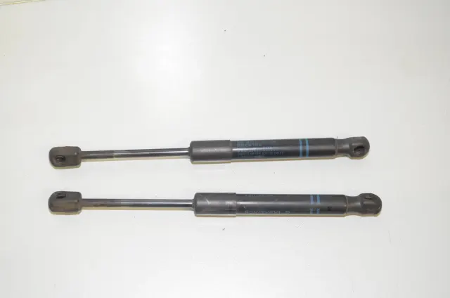 Front Right Bonnet Strut