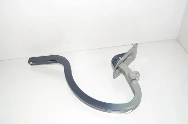 Right Side Bootlid Hinge