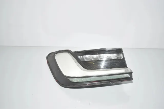 Rear Left Tail Light
