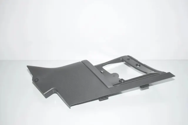 Right Side Pillar Trim