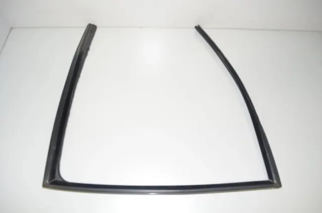 Rear Right Door Rubber Seal