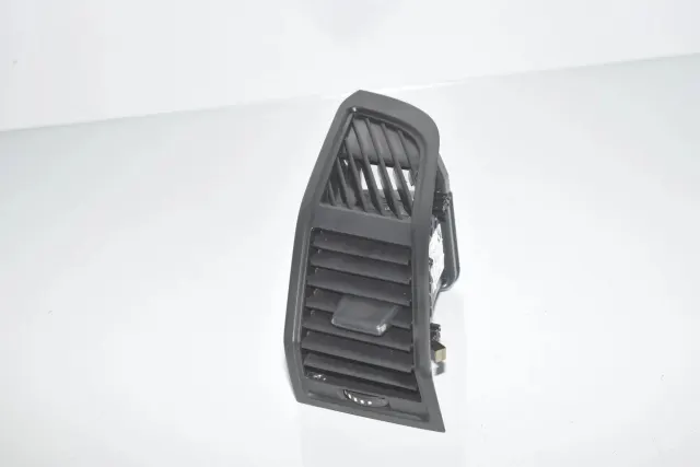 Dashboard Air Vents